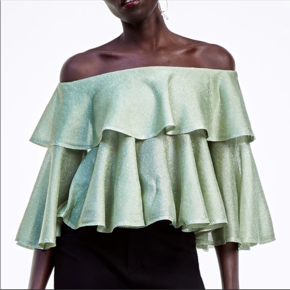NWT Goodnight Macaroon off shoulder tiered top S - Picture 1 of 12